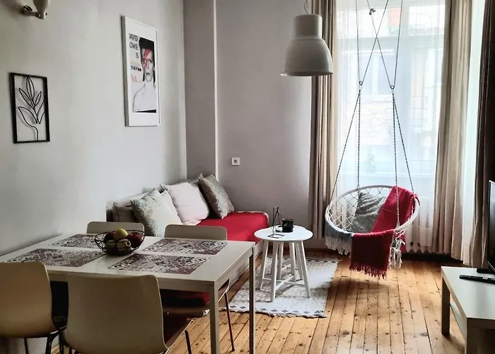 Cozy & Stylish Apartment In The Heart Of Sofia