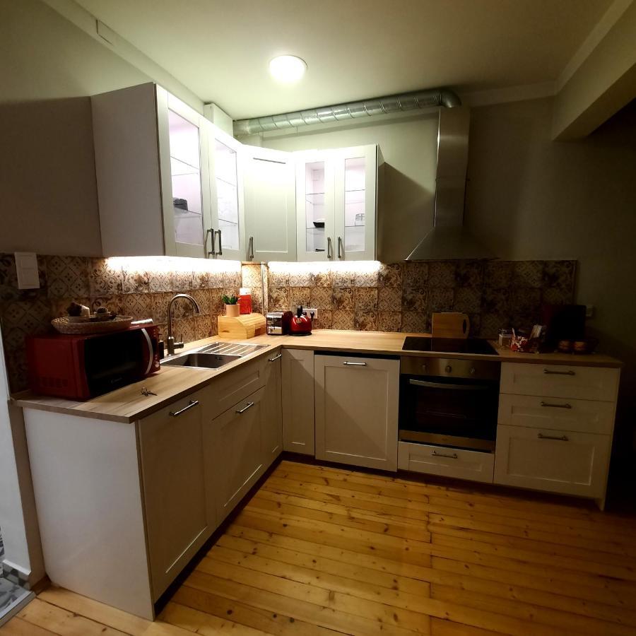 Cozy & Stylish In The Heart Of Appartamento